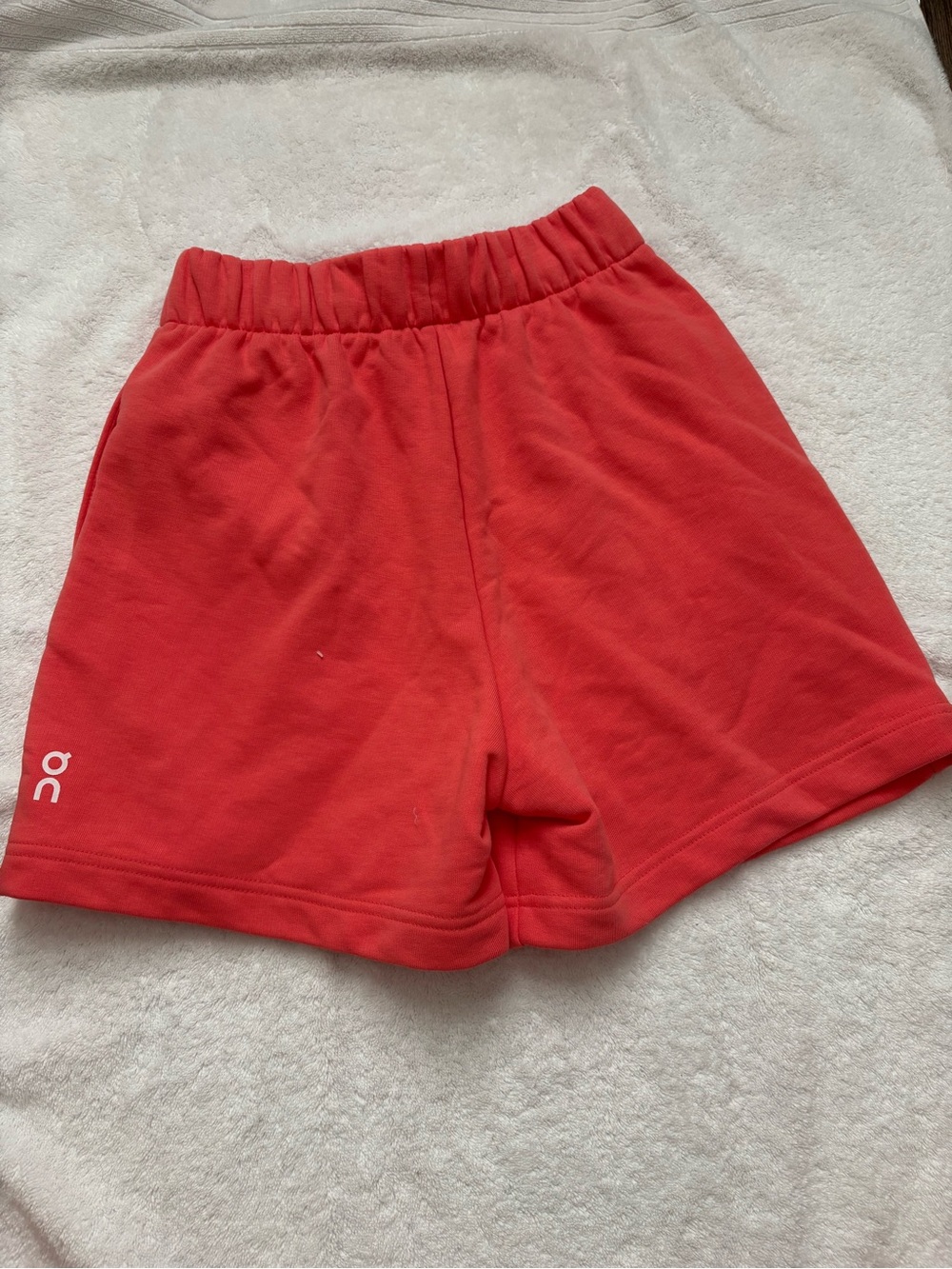 On Running Women’s Coral Red Athletic Shorts - Picture 2 of 3